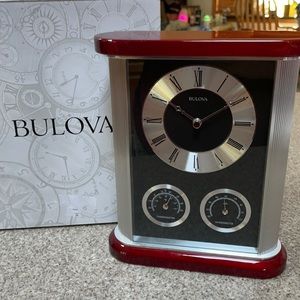 Bulova B7590 Belvedere brand new clock in box
